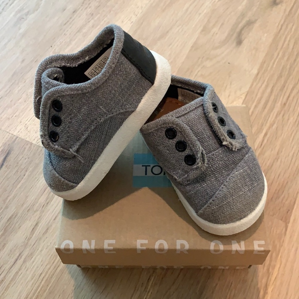 Toms Paseo forged iron grey denim slip onsz Tiny 4